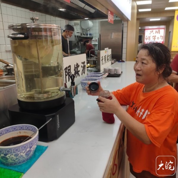 股市配资官网网址 合肥一家面馆内设免费乒乓球室 老板吐露心声：与自身经历有关_大皖新闻 | 安徽网